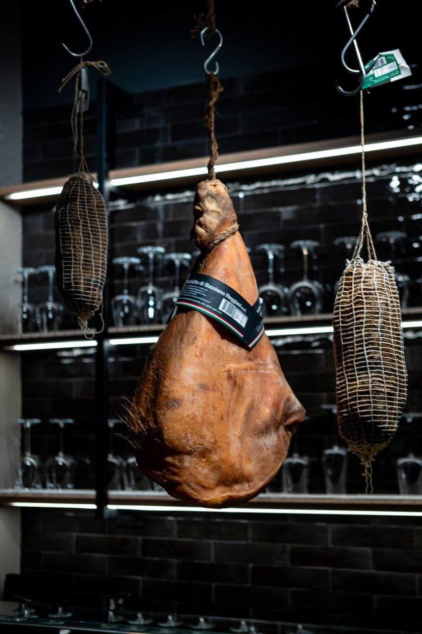 Salumi e conserve